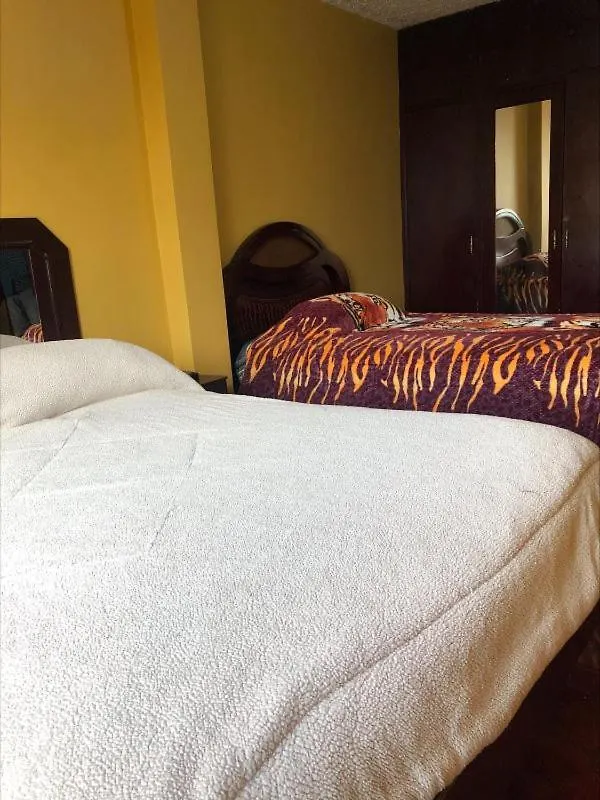 Hostal Quito Nayla Guest house