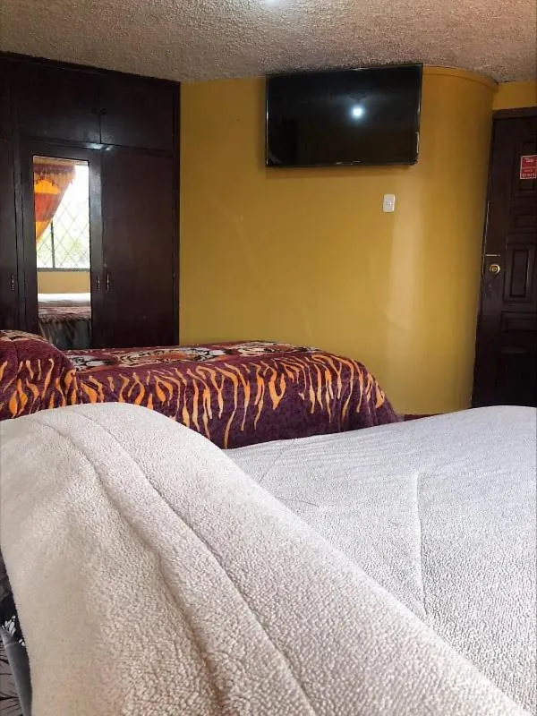بيت ضيافة Hostal Quito Nayla الإكوادور