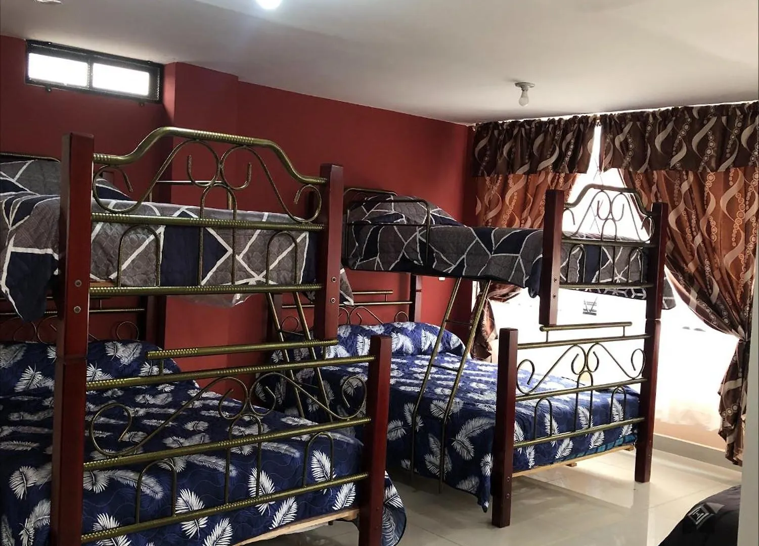 Hostal Quito Nayla