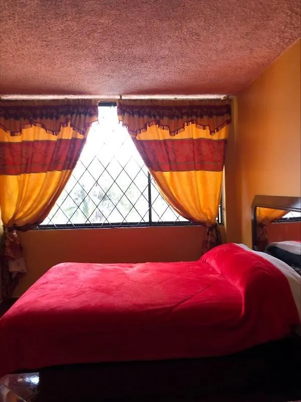 Hostal Quito Nayla Guest house